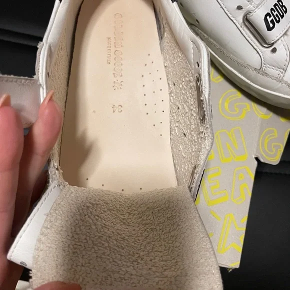 Golden Goose Velcro All-Stars-size 34